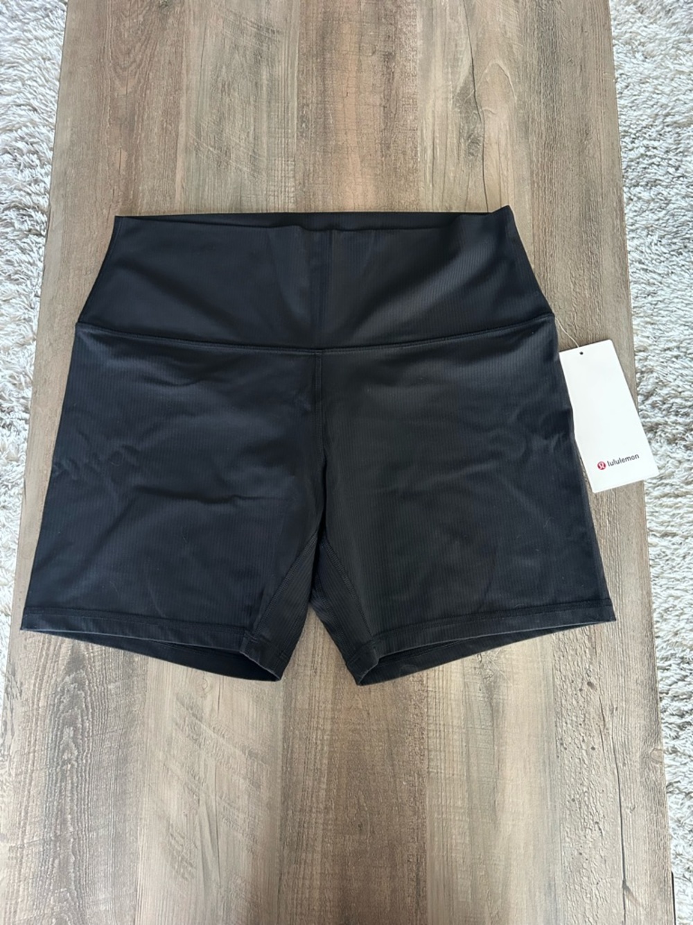 NWT 🖤 Lululemon HR Align Ribbed Shorts 6” Sz 14 *black*